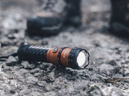 Nebo Master Series FL1500 LED zaklamp, IPX67, Li-Ion 18650 2600mAh
