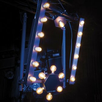 Showtec Edison Bar E6 DMX LED dimmer with 6x E27 fitting