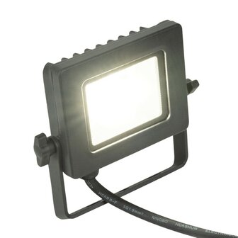 Showtec Aviano Tour 10W CCT LED Schijnwerper met instelbare kleurtemperatuur