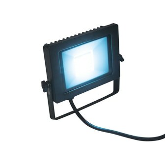 Showtec Aviano Tour 30W CCT LED Schijnwerper met instelbare kleurtemperatuur