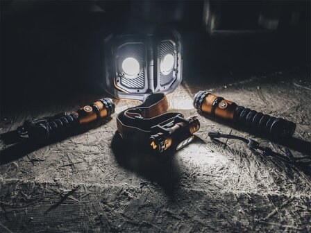 Lampe de poche Nebo Master Series FL1500 LED, IPX67, Li-Ion 18650 2600mAh