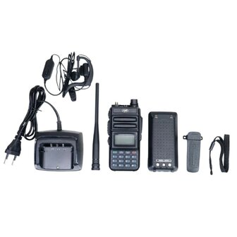 PNI P15UV UHF &amp; VHF dual band portofoon