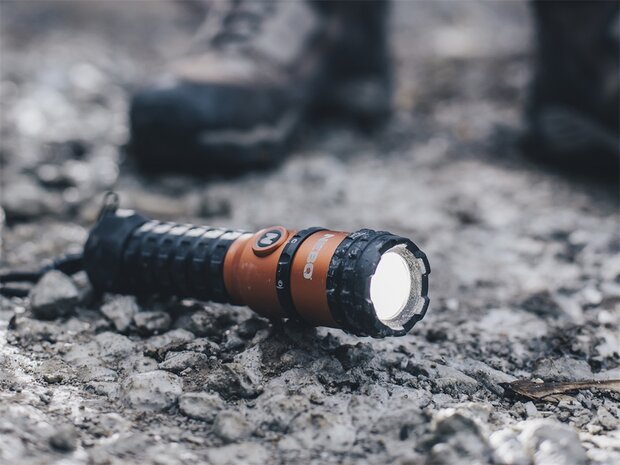Nebo Master Series FL1500 LED zaklamp, IPX67, Li-Ion 18650 2600mAh