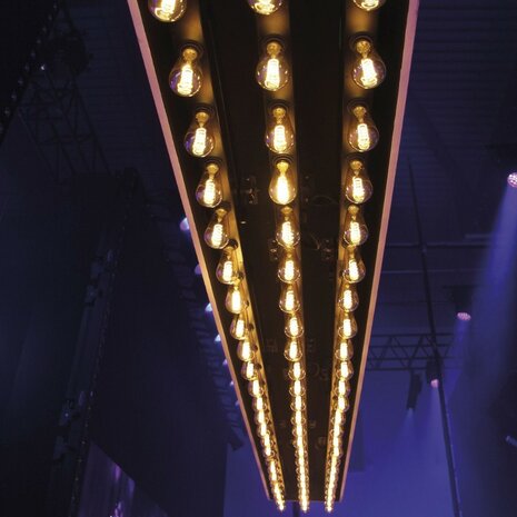 Showtec Edison Bar E6 DMX LED dimmer with 6x E27 fitting