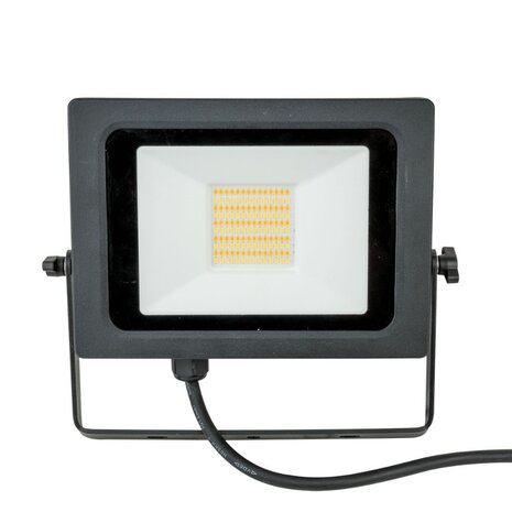Showtec Aviano Tour 50W CCT LED Schijnwerper met instelbare kleurtemperatuur