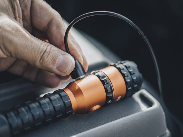 Lampe de poche Nebo Master Series FL1500 LED, IPX67, Li-Ion 18650 2600mAh