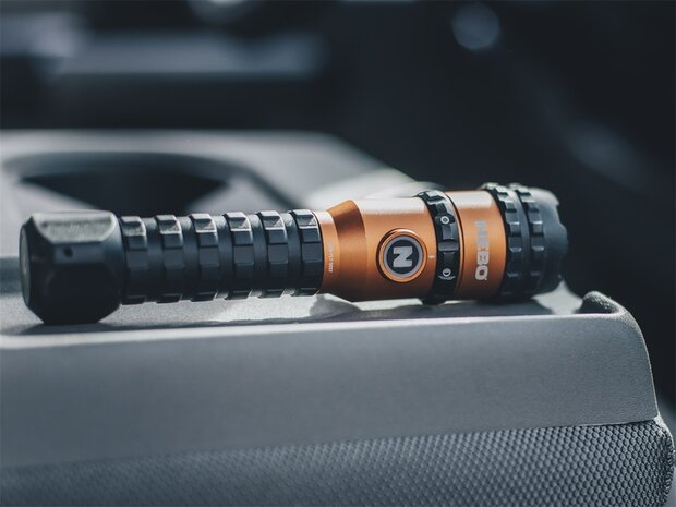 Lampe de poche Nebo Master Series FL1500 LED, IPX67, Li-Ion 18650 2600mAh